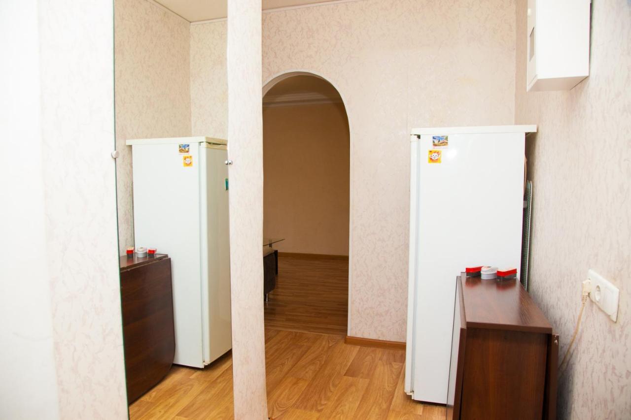 Semi Luxury Apt On Yatsenka 8 Near Intourist Hotel Zaporizhia 외부 사진